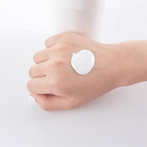 ครีมกันแดด ISO22716 GMP เครื่องสำอางเกาหลี กันน้ำ ป้องกันรังสี UVA UVB ติดทนนาน SPF PA+++40 50 กรัม - Product Image 4