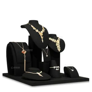 Custom Design Etalage Show Case Ketting Armband Ring Zijden Fluwelen Sieraden Display Set