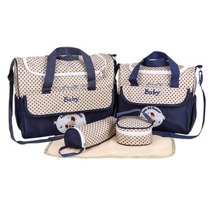 Sacs à couches <span class=keywords><strong>pour</strong></span> bébé, lot de 5 pièces, imperméables et anti-poussière, multifonctionnels, avec deux sacs à main, un sac <span class=keywords><strong>pour</strong></span> biberon, un petit sac à lunch et un tapis - Product Image 1