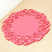 Tapis en Silicone dentelle à fleurs, accessoire de cuisine, 1 pièce, creuse, dessous de verres, pour Table basse, napperon, dessous de plat, offre spéciale