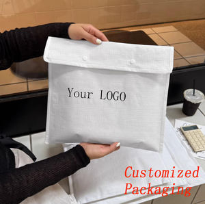 Veste d'hiver décontractée en cuir matelassé thermique avec capuche et fermeture éclair, toile lavée et design crocheté - Product Image 5