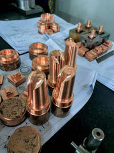 Acessórios de Moldes Personalizados para Veículos Industriais Componentes de Embalagem de Necessidades Diárias Moldes de Injeção Plástica em Aço - Product Image 4