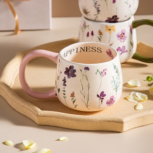 Nuove Tazze da Caffè in Ceramica Creative con Motivi Floreali Fatte a Mano, Tazze da Latte in Porcellana di Lusso con Logo Personalizzato - Product Image 2