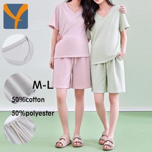 Completo <span class=keywords><strong>Premaman</strong></span> YIYI Sottile e Morbido, Set Comodo Elasticizzato per la Gravidanza, T-shirt Casual con Scollo a V e <span class=keywords><strong>Pantaloncini</strong></span> con Coulisse, Taglie Forti - Product Image 1