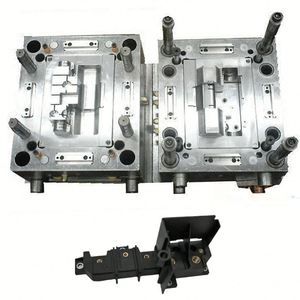 Fabricant de boîtes à outils personnalisées, moulage par injection plastique - Product Image 5