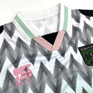 Camisetas de fútbol personalizadas Diseño retro Logotipo bordado Alta calidad Rib Polo Soccer Jersey - Product Image 4