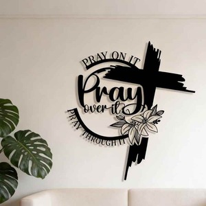 Scultura da parete personalizzata 'Pray IT Pray IT Pray IT ' in acciaio inossidabile stile Art Déco, croce in metallo artigianale - Fede cristiana per <span class=keywords><strong>casa</strong></span> e chiesa - Product Image 6