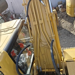 Excavadora Caterpillar 320C Usada, con Pocas Horas de Uso, Totalmente Funcional, Equipo Pesado a Precio Accesible - Product Image 4