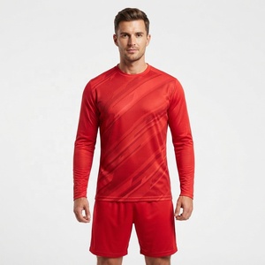 Uniformes de Fútbol Transpirables de Alta Calidad del Fabricante OEM, Impresos por Transferencia de Calor - Product Image 1