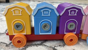 Juguetes de trenes de animales con cerraduras y llaves, juego de trenes para contar y clasificar, juguetes de aprendizaje Montessori de animales - Product Image 3
