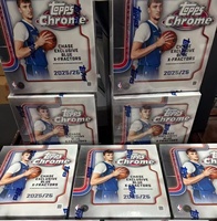Venta al por mayor Spot 25-26 Caja colgante cromada NBA Mega Versión Colección de estrellas de baloncesto Juego de cartas coleccionables Caja de refuerzo