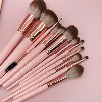 Vente en gros d'usine de pinceaux cosmétiques ensemble de pinceaux de maquillage de haute qualité sans cruauté aux animaux végan de luxe avec logo personnalisé et marque privée