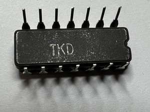 Simple en stock Boîtier CDIP 14 broches Porte bipolaire à 4 entrées - Product Image 2