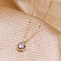 Collier Pendentif Halo en Zircon Cubique Taille Brillante Personnalisé en Gros, Bijou Scintillant en CZ avec Fermoir Mousqueton et Rallonge