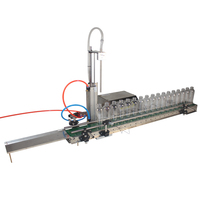 Pequeña maquinaria automática de llenado de embotellado de plástico para productos químicos Ambientador de jugo Bebidas anticongelantes de alcohol de soja
