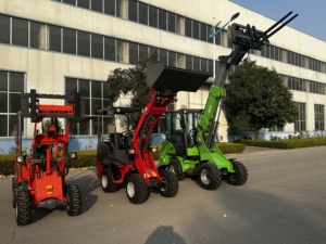 Chargeuse sur pneus compacte électrique <span class=keywords><strong>de</strong></span> 1150 kg pour l'alimentation du bétail, le nettoyage du fumier et l'utilisation en ferme, jardin ou ranch - Product Image 5