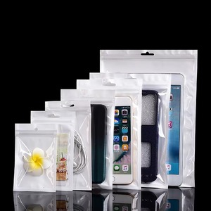 โรงงานผลิตถุงบรรจุภัณฑ์ PET พิมพ์โลโก้ตามสั่ง สำหรับใส่เครื่องประดับ เคสมือถือ หูฟัง ฟิล์มมุก พิมพ์กราเวียร์ ราคาถูก - Product Image 1