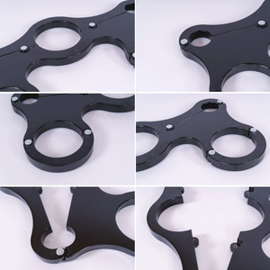 SM Bondage Mano Pie y cuello Grillete Herramienta sexual Dispositivo de separación de pierna abierta femenina forzada - Product Image 2