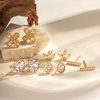 Boucles d'oreilles clous en acier inoxydable 316L hypoallergéniques à dos plat pour conque et cartilage, avec zircone cubique, bijoux de corps, vente en gros OEM
