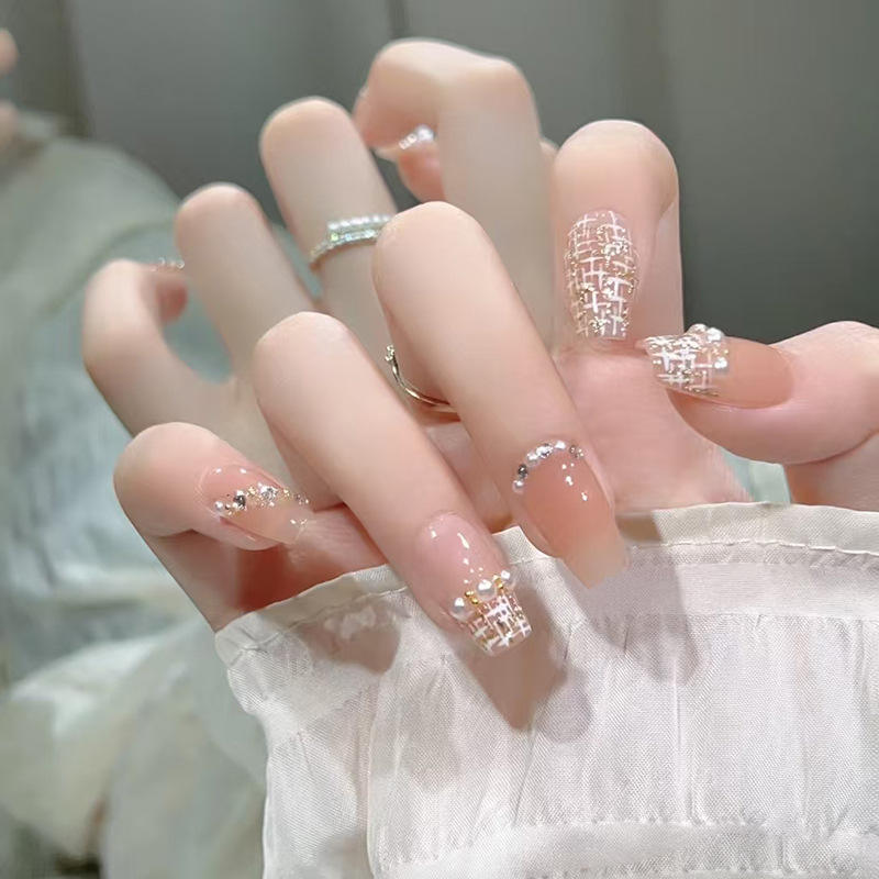 2025 Cat's Eye French Style 24pcs Long Sweet Fingernails Wholesale False Nails Designer Press on Nails