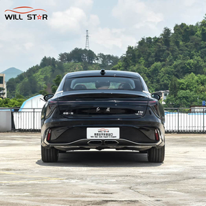 Hongqi H6 de Alto Valor, Sedán Estilo Coupé con Sistema Inteligente, Motor Potente de 2.0t, Vehículo Familiar Usado - Product Image 5