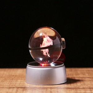 Boule en cristal <span class=keywords><strong>Greninja</strong></span> Poke gravée au laser 3D personnalisée, modèle en cristal K9 de 80 mm pour souvenir, cadeau d'affaires, poli et sculpté - Product Image 4