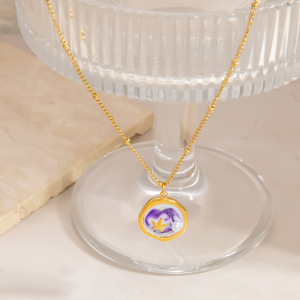 Collar de Acero Inoxidable con Colgante de Estrella Ovalada en Color Oro de 18K, Joyería de Moda para Mujer, Regalo - Product Image 2