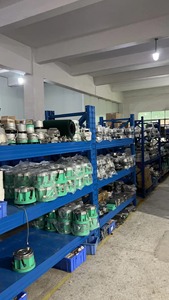 Chuyên nghiệp thực hiện chất lượng tốt CNC ly tâm rung Bát trung chuyển ổ đĩa rung tuyến tính trung chuyển bát - Product Image 4