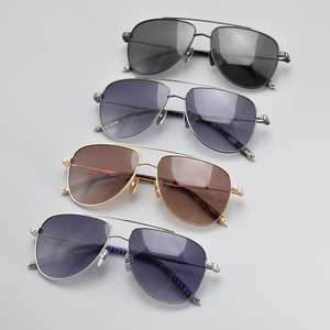 Ch8231 2024 Nieuwe Y 2K Oculairs Zonnebril Vrouwen Hoge Kwaliteit Titanium Piloot Bruin Zwart Blauw Lens Punk Mens Designer Zonnebril - Product Image 2