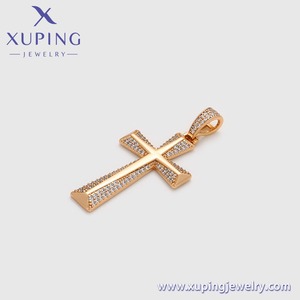 X000662031 เครื่องประดับ XUPING ทองแดงชุบทองหลากสี ประดับเพชรเทียม รูปทรงกางเขน สไตล์ฮิปฮอป แฟชั่นสำหรับแร็ปเปอร์ จี้ขนาดใหญ่ - Product Image 3