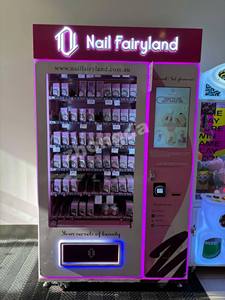 22-дюймовый сенсорный экран, торговый автомат для косметики, соответствующий стандартам ADA, с интеграцией SDK <span class=keywords><strong>POS</strong></span>, удаленным мониторингом и различными способами оплаты - Product Image 5