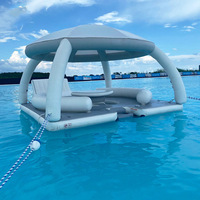 Bar flottant sur l'eau, yacht, table de repos flottante, loisirs avec auvent, canapé gonflable, rangée flottante