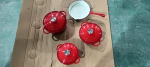 Ensemble d'ustensiles de cuisine en émail coloré 4 pièces de mode ménage personnalisé four hollandais en céramique fonte marmites et <span class=keywords><strong>casserole</strong></span> - Product Image 3