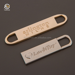 <span class=keywords><strong>Marque</strong></span> célèbre personnalisée <span class=keywords><strong>Logo</strong></span> gaufré Deboss coudre vêtement métal <span class=keywords><strong>Logo</strong></span> plaque nom étiquette vêtements métal étiquette - Product Image 3