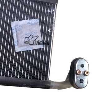 Núcleo del Evaporador de Aire Acondicionado para Mitsubishi L200 Triton 277.3*220*38MM - Product Image 2