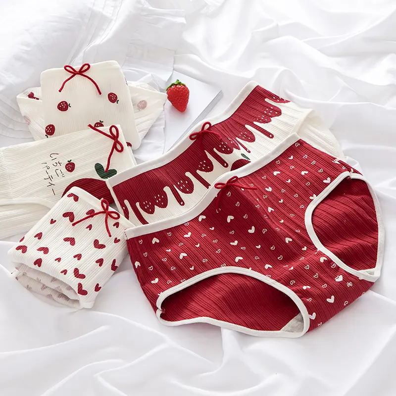 Wholesale New Sweet Girl Strawberry Printed Underwear Students Panties Red Sexy Bow Cotton Ladies Briefs Plus Size