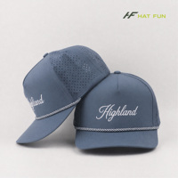 Casquette de baseball personnalisée en gros à 5 panneaux, avec logo en silicone et patch en nylon, découpe laser, trous, légère, imperméable, pour sport de plein air