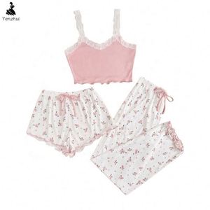 Conjunto de Pijama Floral Sexy para Mujer, Estilo Veraniego, de Tres Piezas, en Satén, para Estar en Casa, Marca Yanzhui - Product Image 1