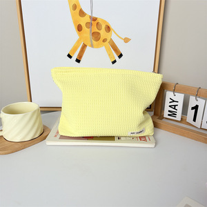 Nuova Borsa per il Trucco in Poliestere Riutilizzabile con Cerniera a Nido d'Ape, Elegante e Fresca, Pochette da Mano per Ragazze, Minimalista in Tinta Unita, Grande - Product Image 6