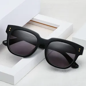 Cr39 occhiali da sole in acetato polarizzato anti-uv UV400 proteggere occhiali da sole polarizzati quadrati produttore di occhiali da sole