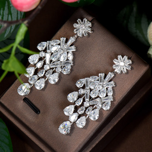 HIBRIDE élégant soirée dîner partie bijoux de mariage luxe longue <span class=keywords><strong>CZ</strong></span> grande goutte boucles d'oreilles pour femmes mariées bijoux E-823 - Product Image 1
