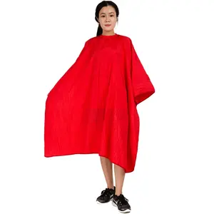 Yeni Moda Kırmızı Özel Baskı Saç Berber Pelerinler Su Geçirmez Kuaför Pelerin