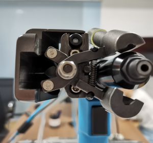 Máquina Remachadora Automática de Alimentación Automática con Potencia <span class=keywords><strong>Total</strong></span> de 350W y Fácil Mantenimiento - Product Image 3