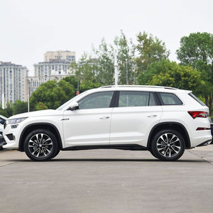 2025 nouvelle voiture automatique à essence Skoda Kodiaq 2.0T <span class=keywords><strong>4x4</strong></span> SUV 220 HP 7 places avec toit ouvrant panoramique - Product Image 4