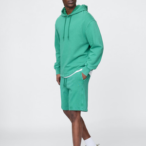 ชุดเสื้อมีฮู้ดแบบสวมหัวชุดเสื้อมีฮู้ดและกางเกงขาสั้นแฟชั่นแนวสตรีท - Product Image 4