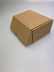 Ücretsiz Numune Posta Gönderisi Kraft Kağıt Klasörler Ambalaj Özelleştirilmiş Nakliye Posta Kutuları Kabartmalı Geri Dönüştürülebilir - Product Image 3