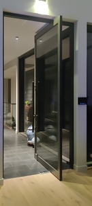 Hotel Villa porte da giardino professionali a due ante porte a bilico in vetro di sicurezza pieghevoli in alluminio insonorizzate