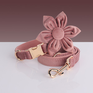 Tali leher anjing dapat disesuaikan mode warna khusus tali dasi kupu-kupu anjing peliharaan pribadi bunga beludru mewah - Product Image 4