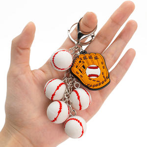 Chaveiros de PVC com Tema Esportivo Multi-Charm, Charms de Beisebol, Futebol e Basquete, Chaveiros Duráveis e Flexíveis para Acessórios de Uso Diário - Product Image 2