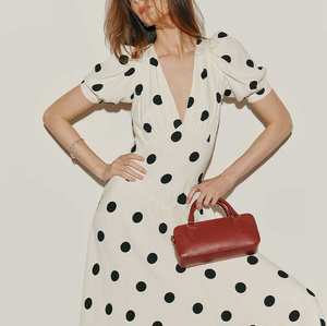 निजी लेबल बोहो ग्रीष्मकालीन फीके कपड़े छोटे आस्तीन वी-गर्दन मुद्रित कपड़े - Product Image 2